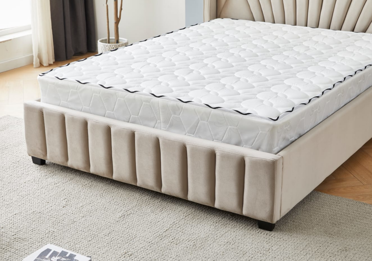 Cadre de lit 2 places velours taupe design – Venice