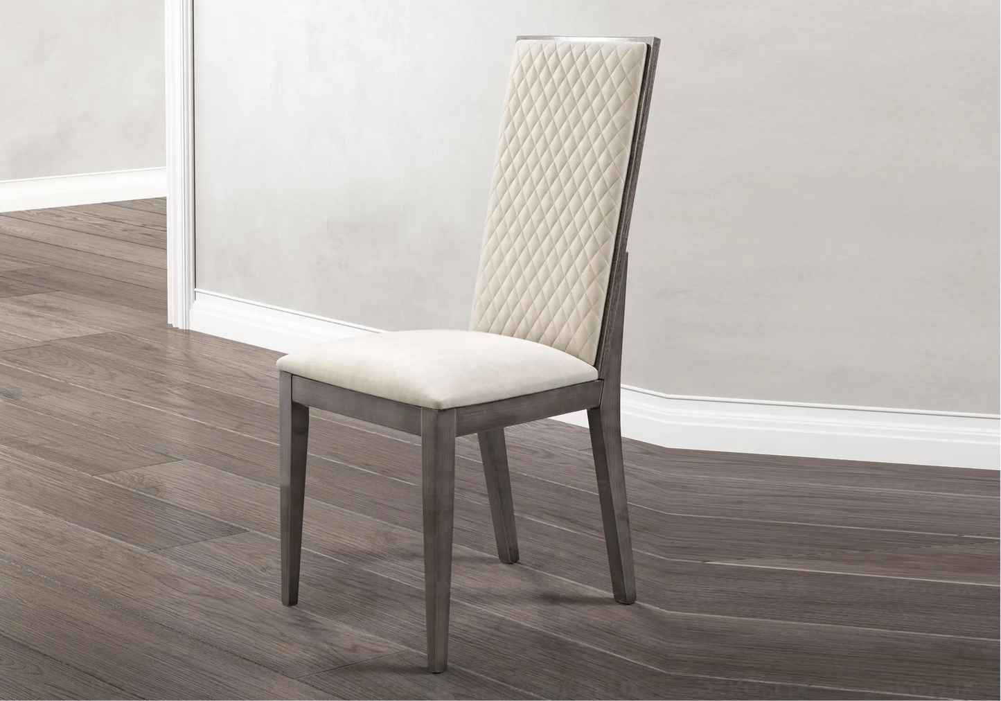 Chaise Chêne Nostalgique Design Raffiné - Collection Medea Status