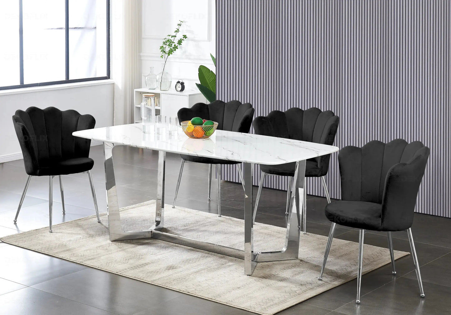 Chaise coquillage pied noir velours noir NYMEA New Design