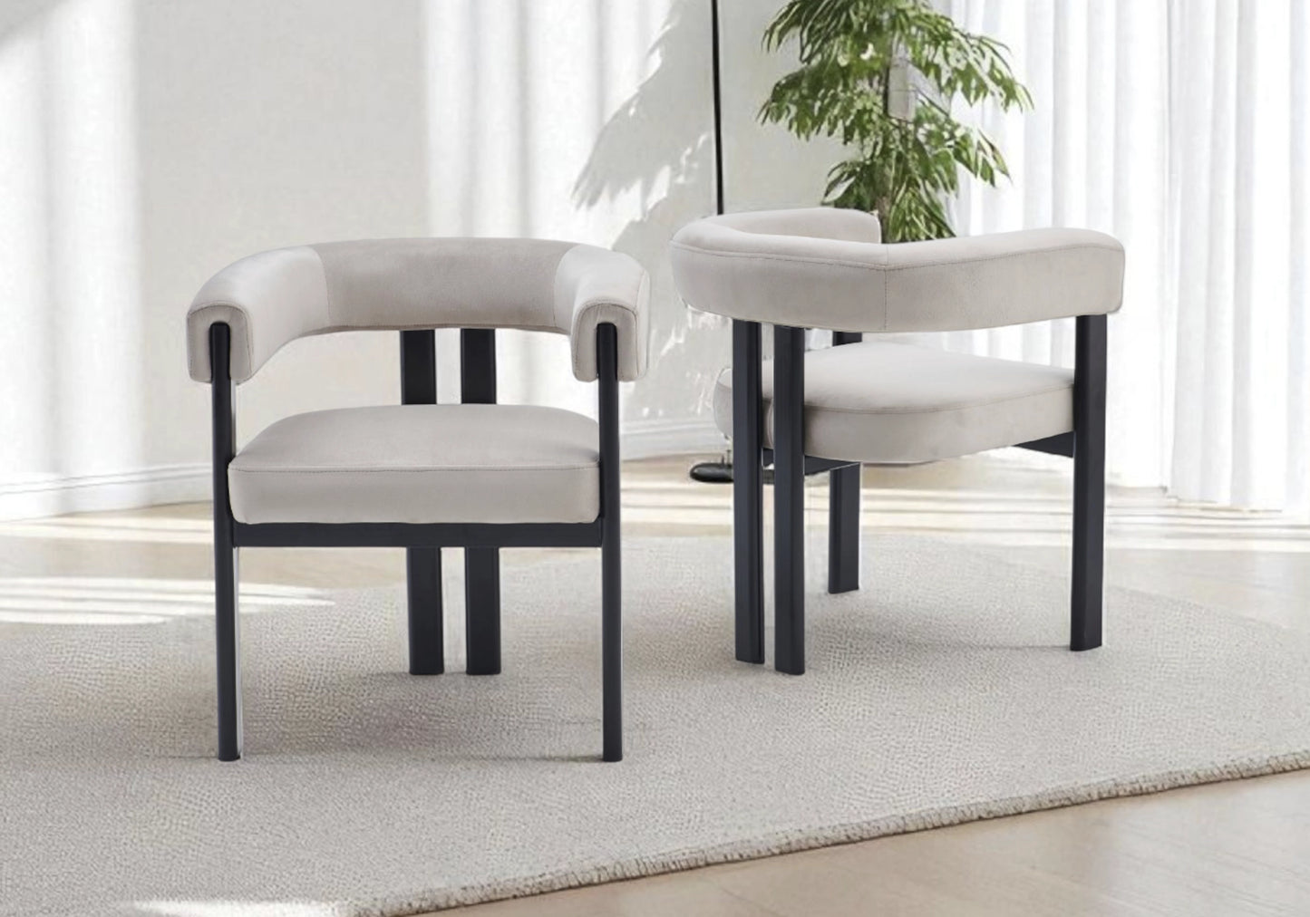 Chaise velours taupe arrondie pied noir - LIVO