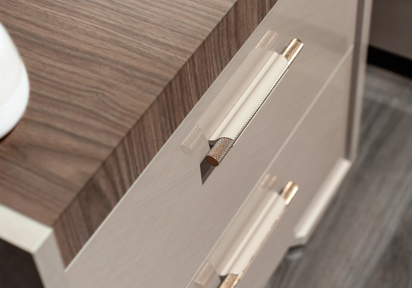 Table de Chevet Design Bois Corde – Modèle Nora