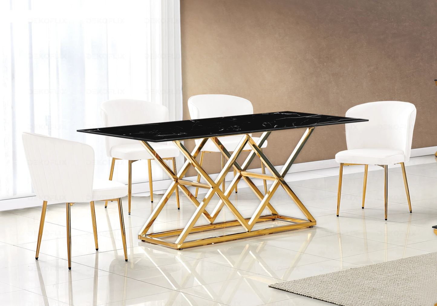 Salle à manger marbre noir et Chaises velours écru doré ERLY