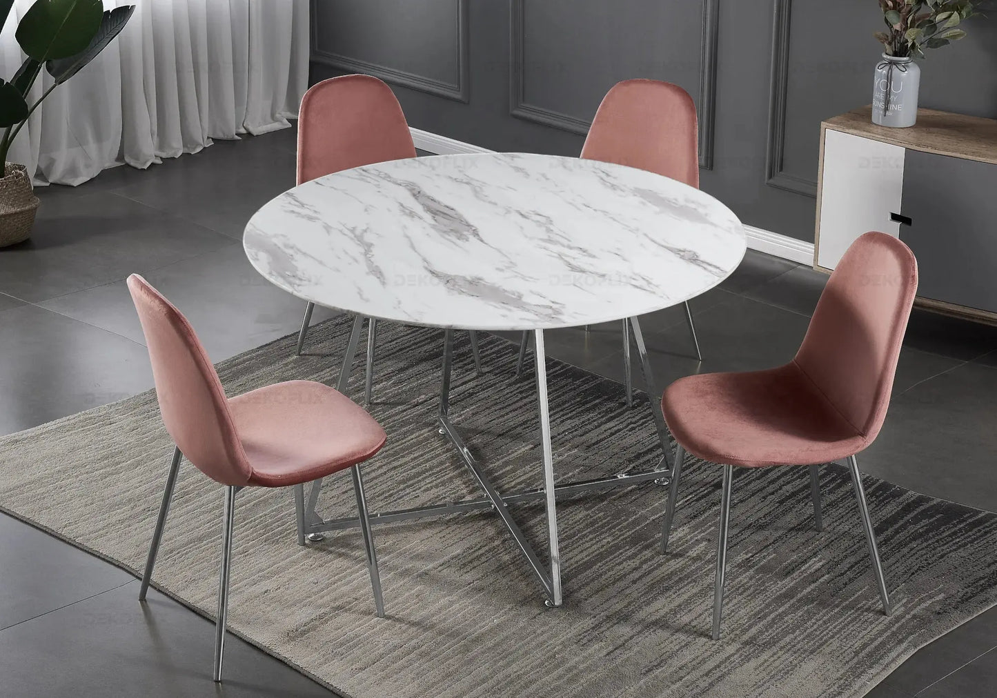 Ensemble table et chaises velours rose GINA New Design