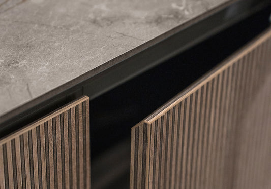 Hexagon – Meuble TV 3 Portes en Bois Cannelé Miel - Made in Italy - DEKOFLIX