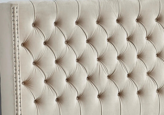 Lit coffre capitonné velours beige CHESTER New Design
