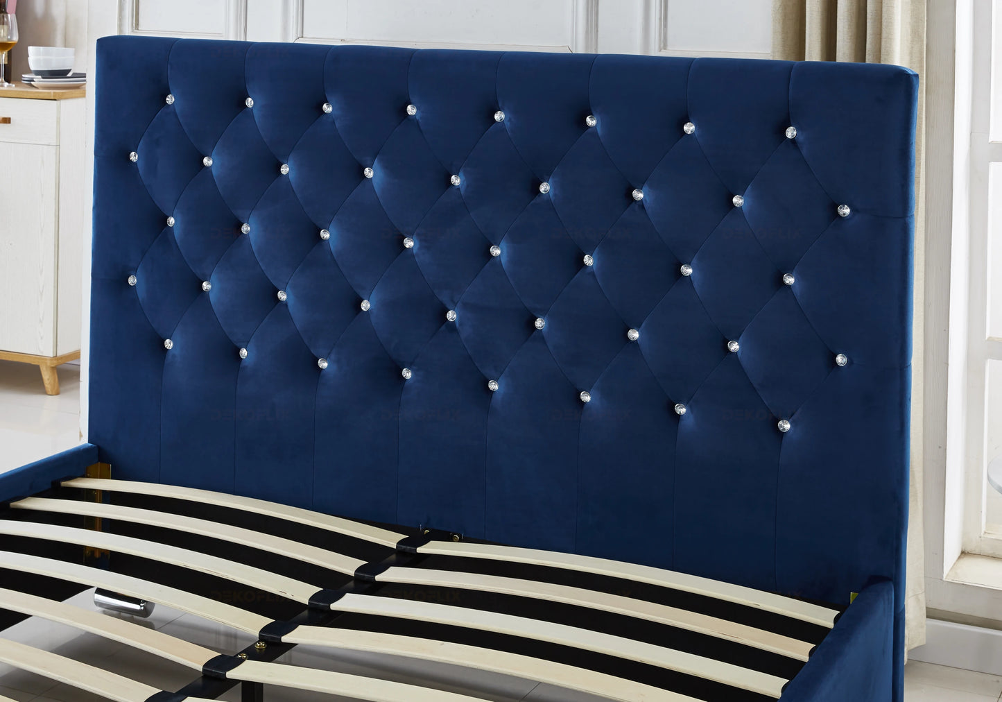 Lit double capitonné en velours bleu avec strass - ANIS