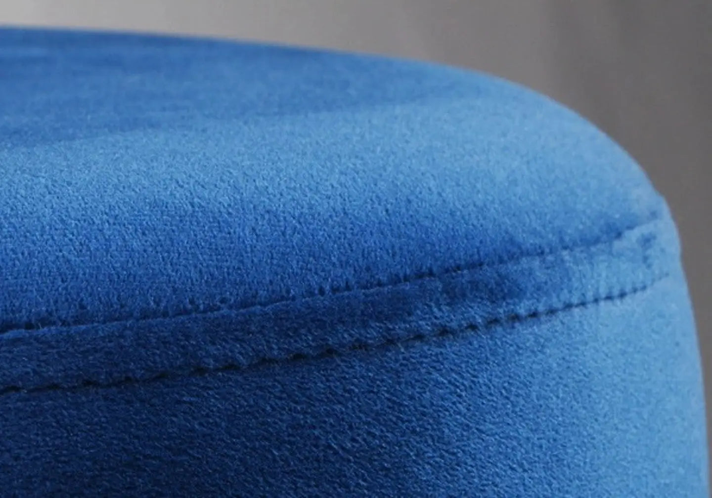 Pouf design doré velours bleu LISY New Design