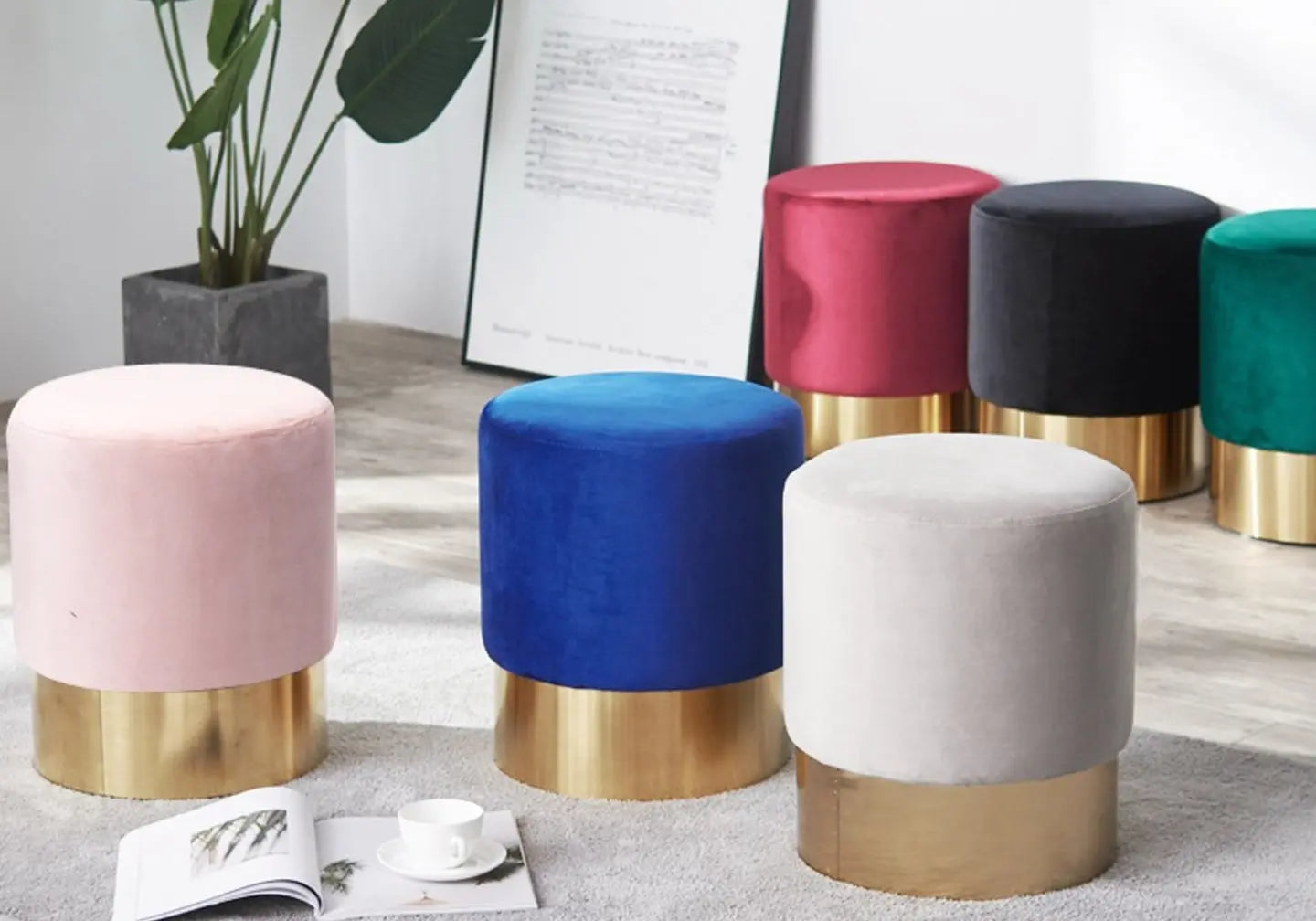 Pouf design doré velours bleu LISY New Design