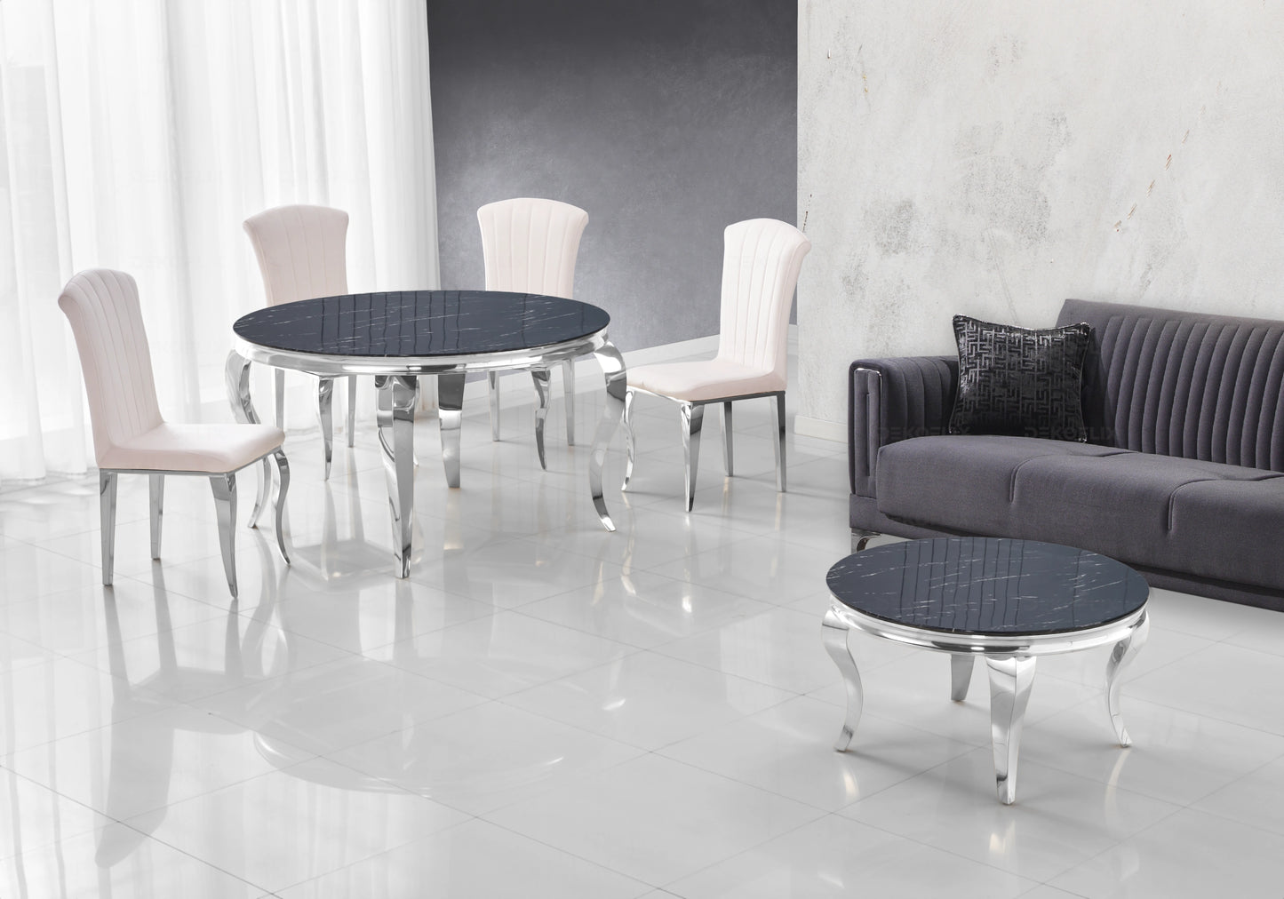 Chaises en velours écru pieds argentés – NOVA (lot de 6)