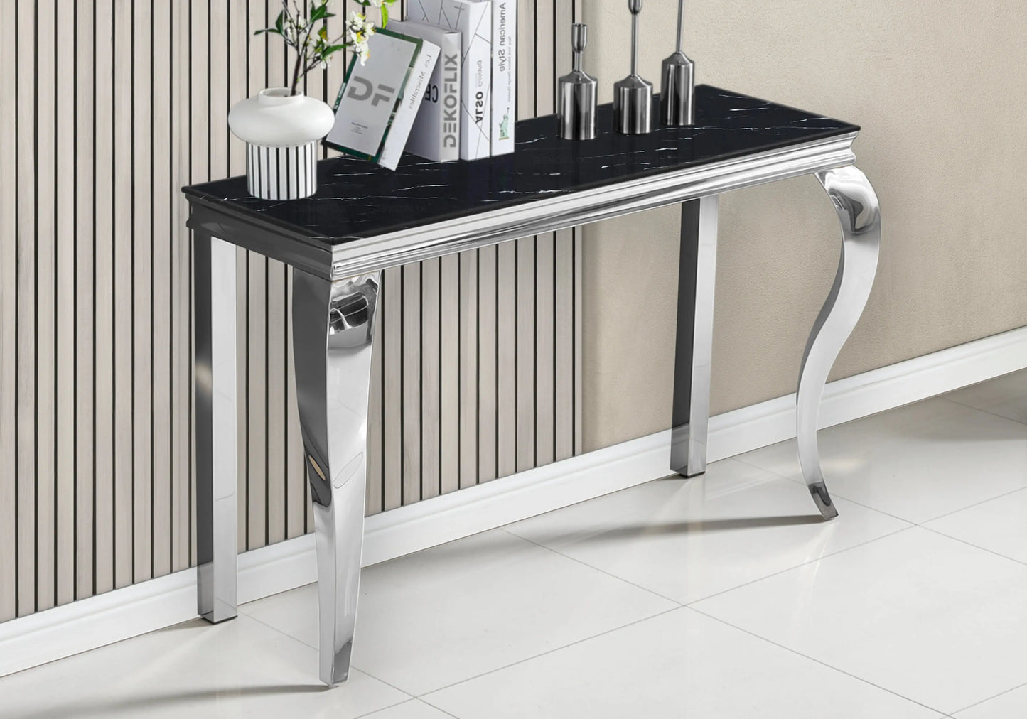Table marbre noir et chaises velours beige argent – NEO New Design
