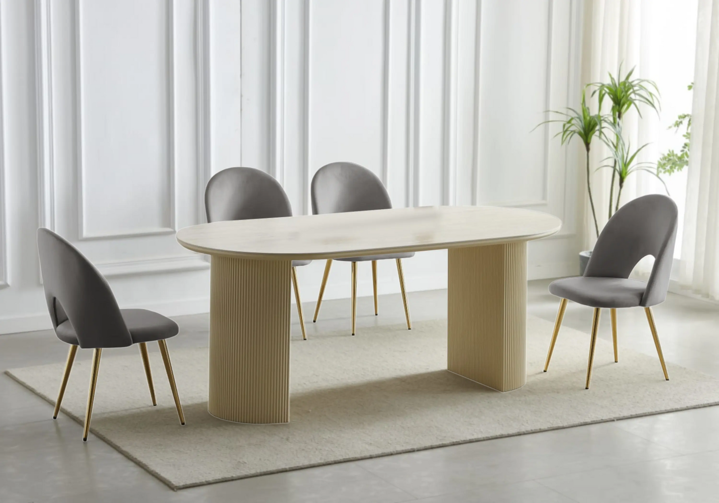 Table travertin beige et chaises dorés grises – TERRA Galerie du Mobilier