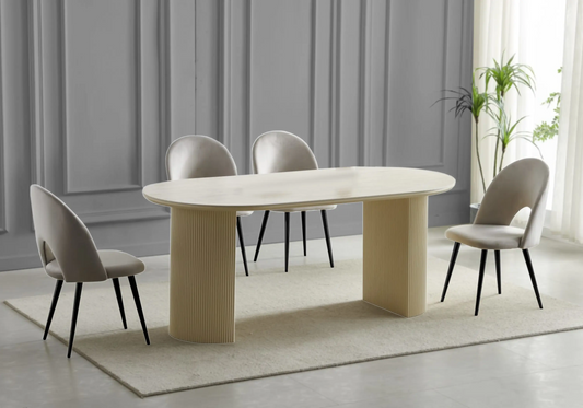 Table travertin beige et chaises noirs grises – TERRA Galerie du Mobilier