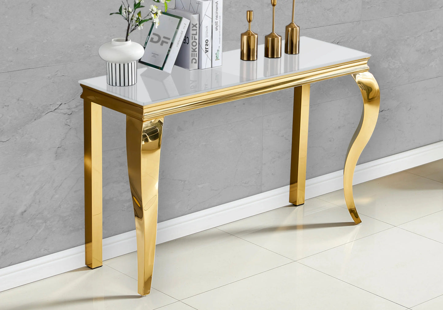 Table verre blanc et chaises velours beige doré – NEO New Design
