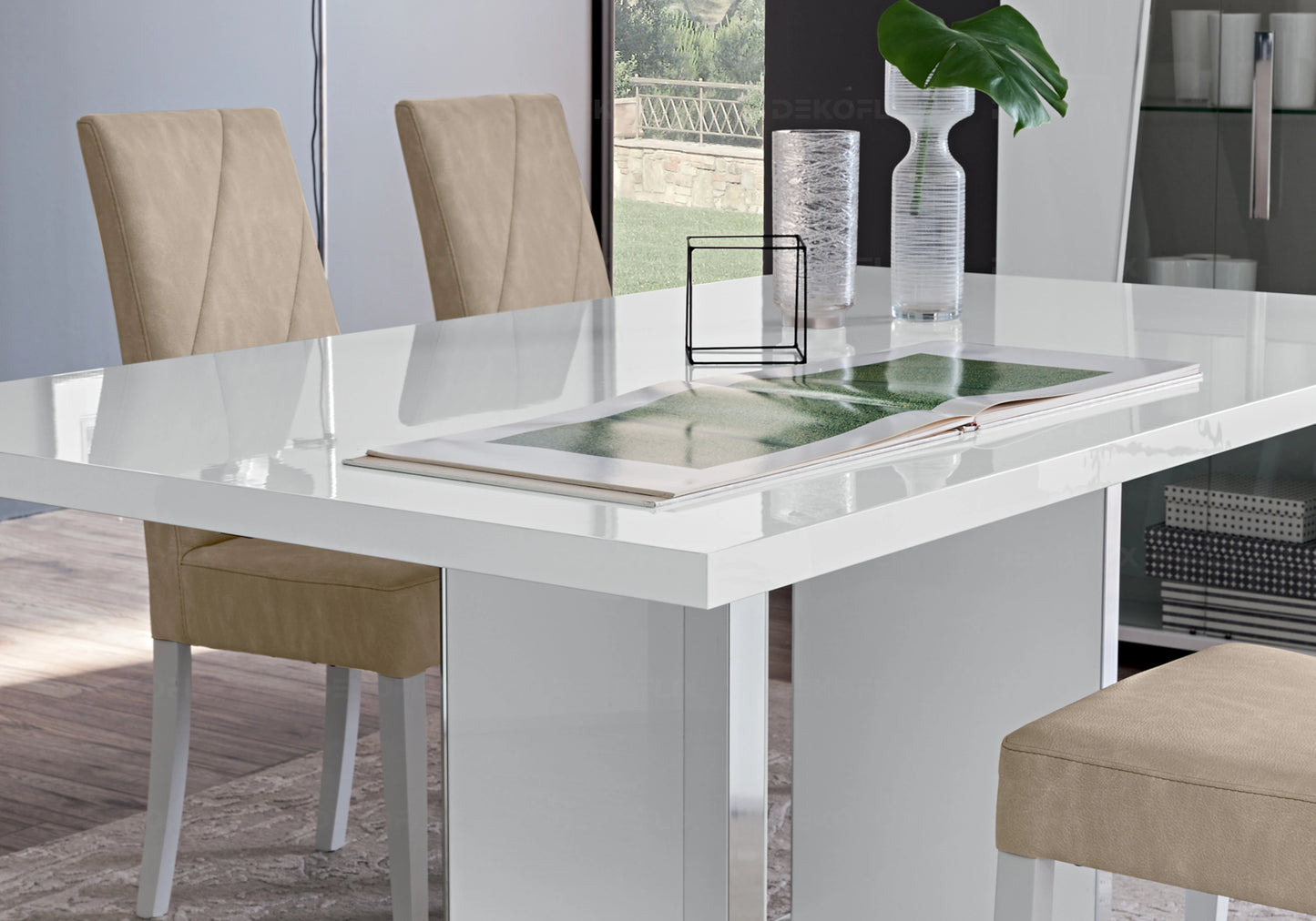 Chaise Blanche et Caramel Design – LISA – Design Élégance