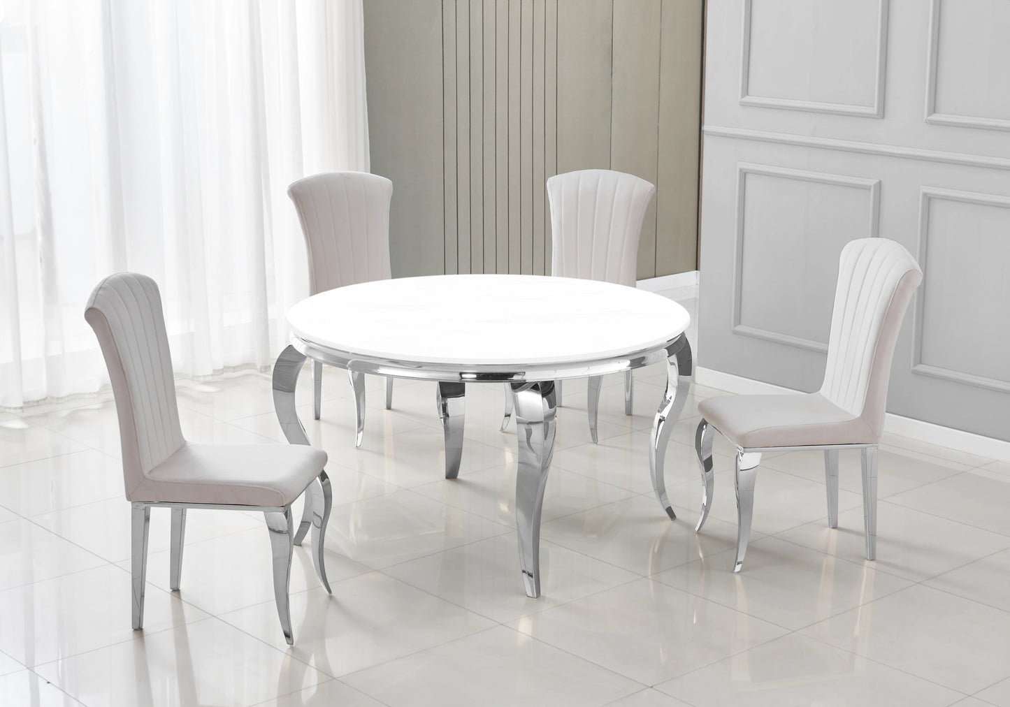 Table ronde verre blanc et chaises beige argentés – NEO