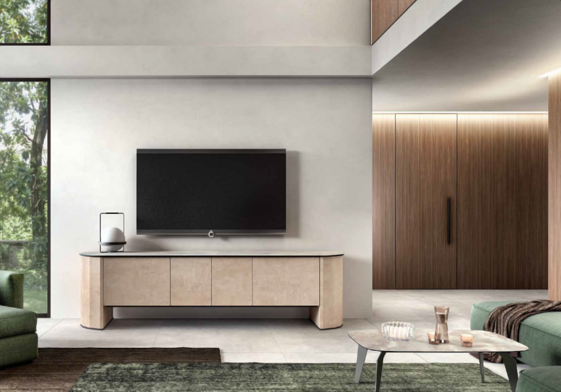 Aménagement de salon moderne avec meuble TV haut de gamme et table basse design - DEKOFLIX