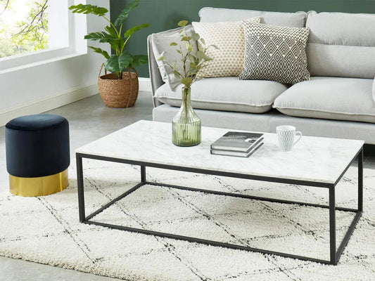 Comment assortir votre table basse à votre canapé