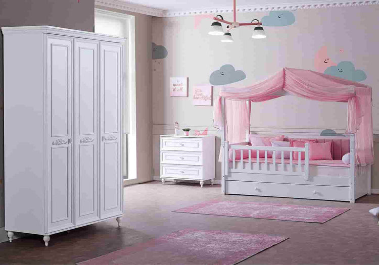 Armoire bébé