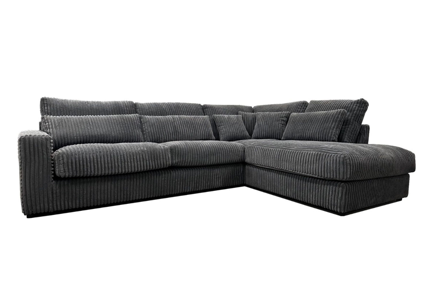 Canapé d'angle en velours côtelé anthracite AMIE : un symbole de luxe et de confort.