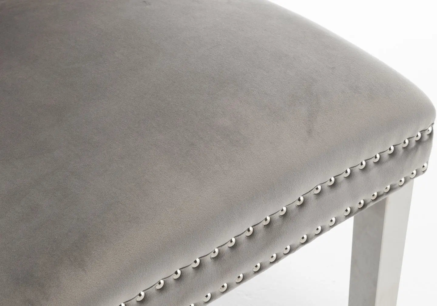 Chaise capitonnée argent gris LORA New Design