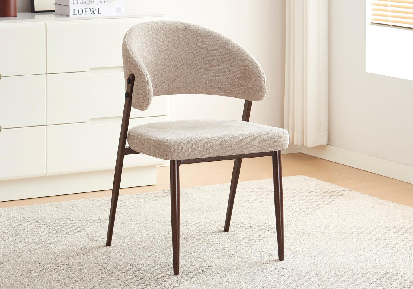 Chaise de table velours marron glacé pieds noyer - Alba x4