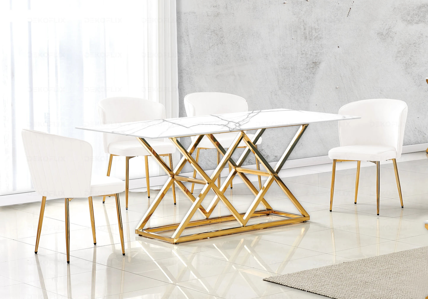 Salle à manger marbre blanc et Chaises velours écru doré ERLY