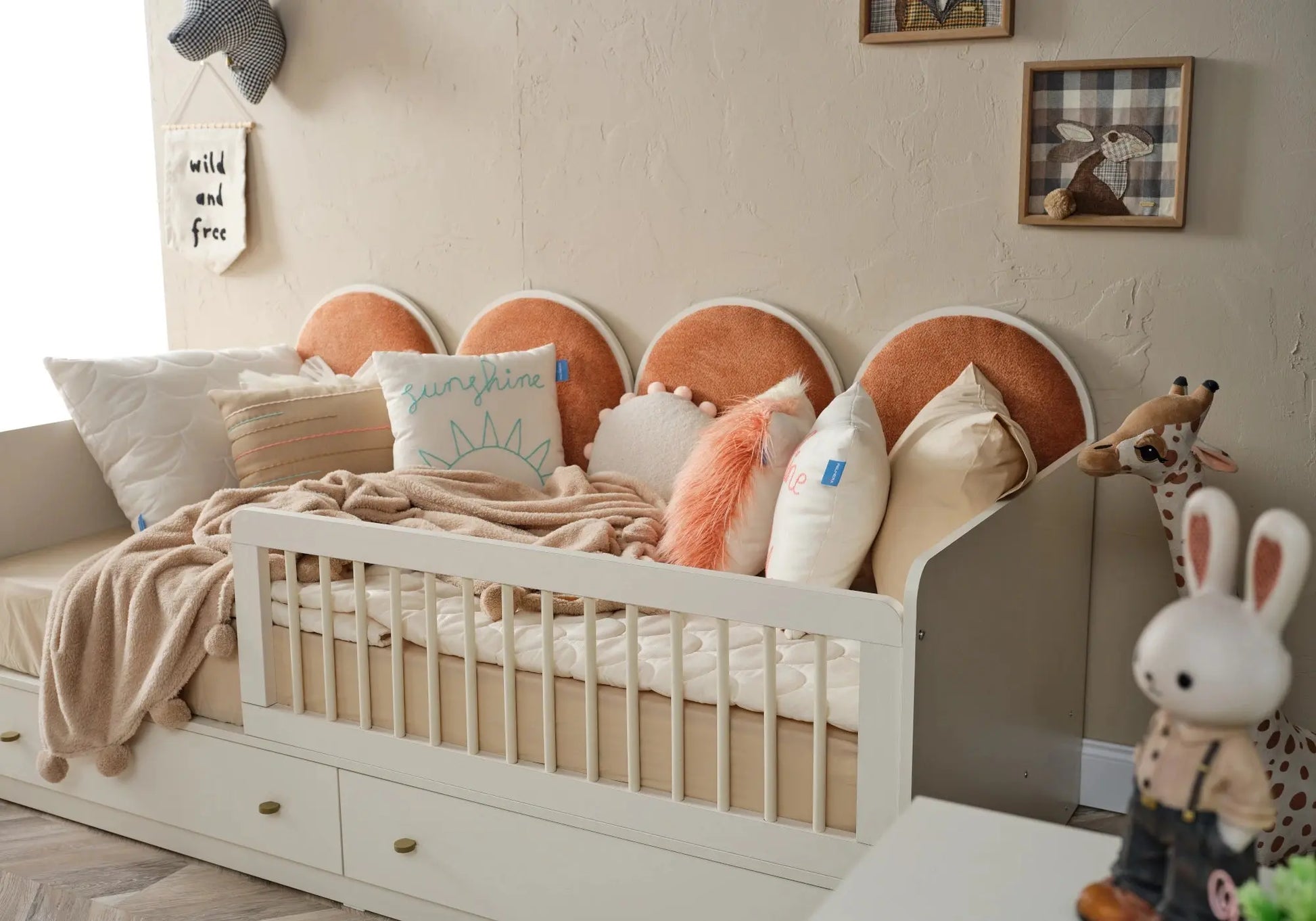 Ensemble chambre bébé Montessori orange LORENA kelekci.com