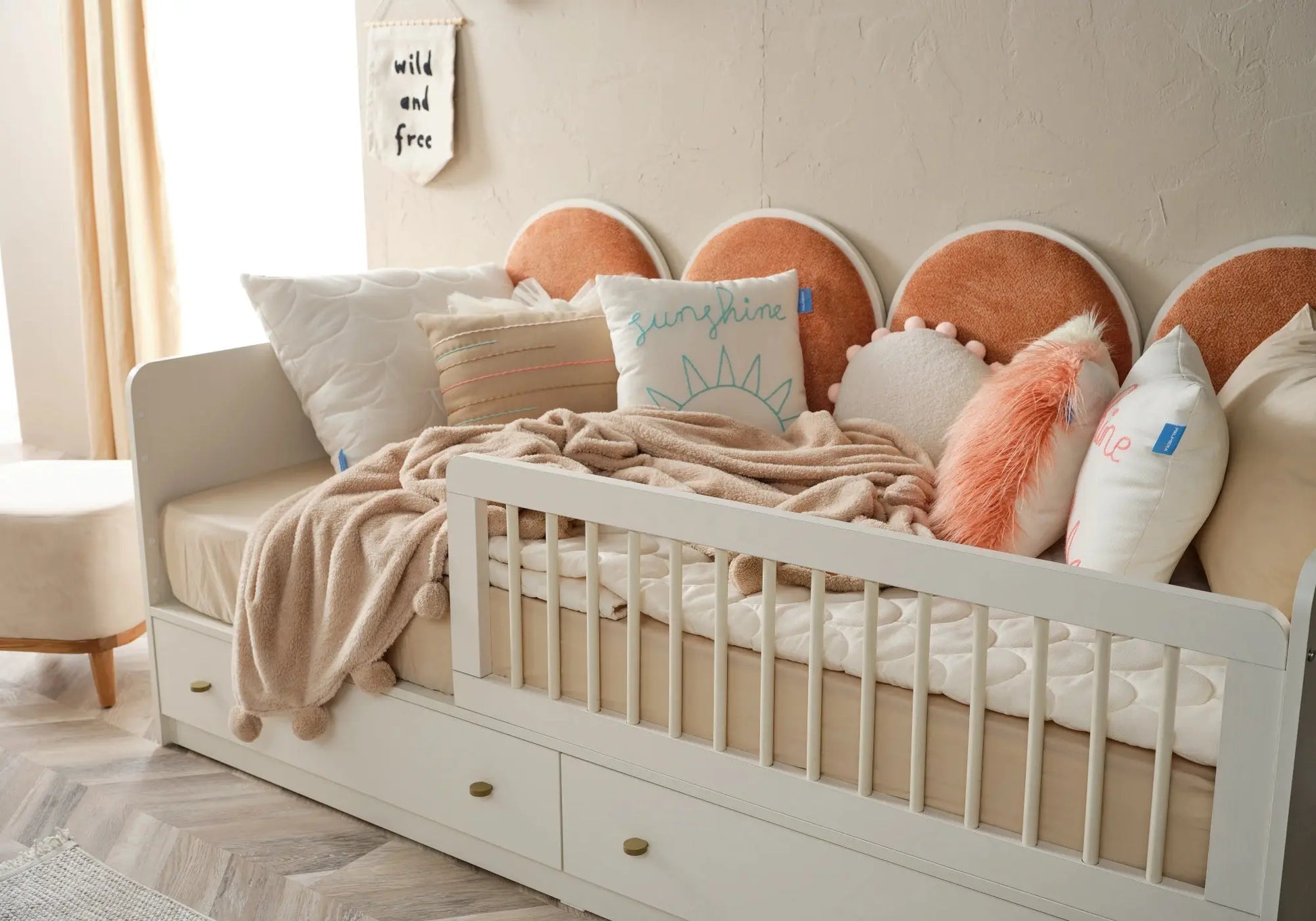 Ensemble chambre bébé Montessori orange LORENA kelekci.com