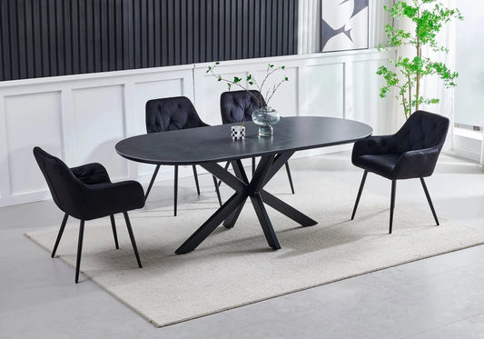 Ensemble table et chaises noires en céramique