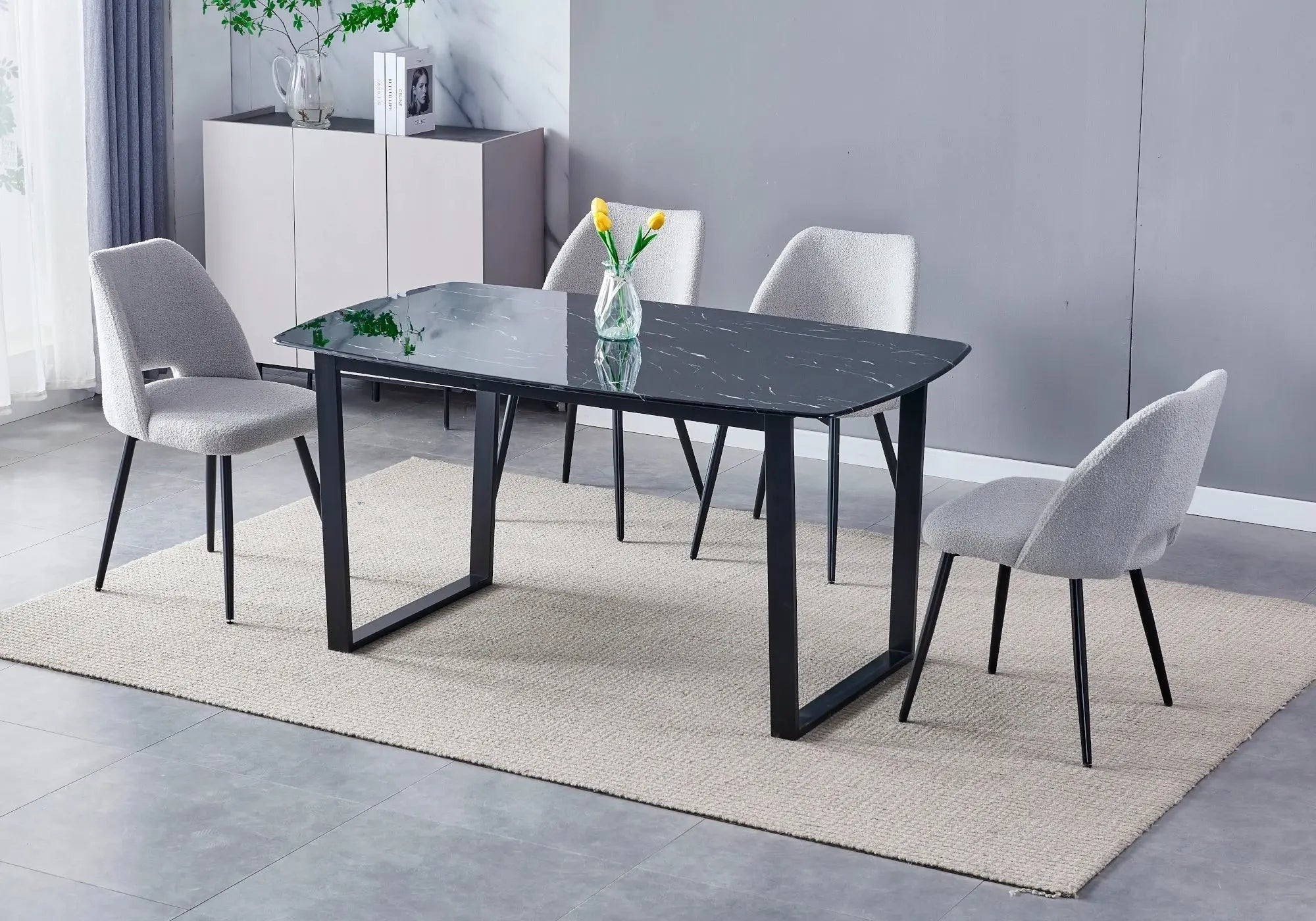 Ensemble Table Et 4 Chaises Hexagonale - Plateau Marbre, Piètement Métal - Chaises Velours Noir - 5 Pièces