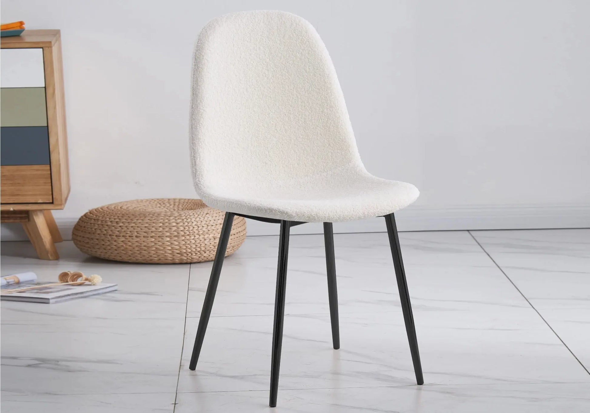 Ensemble table chaise ronde noir chêne OLA New Design