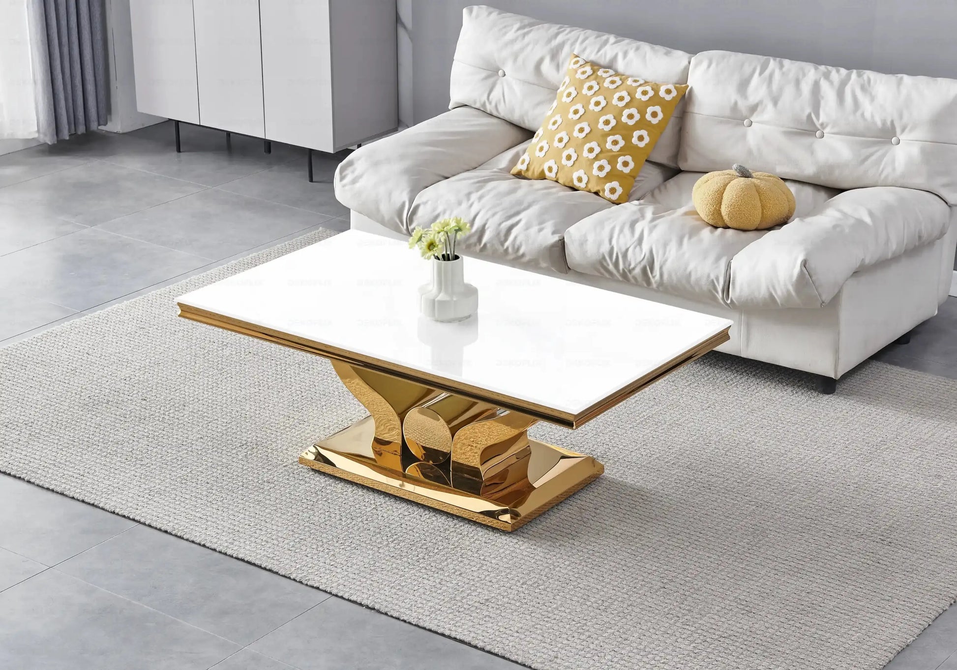 Ensemble table verre blanc et chaises anthracite doré NEA New Design