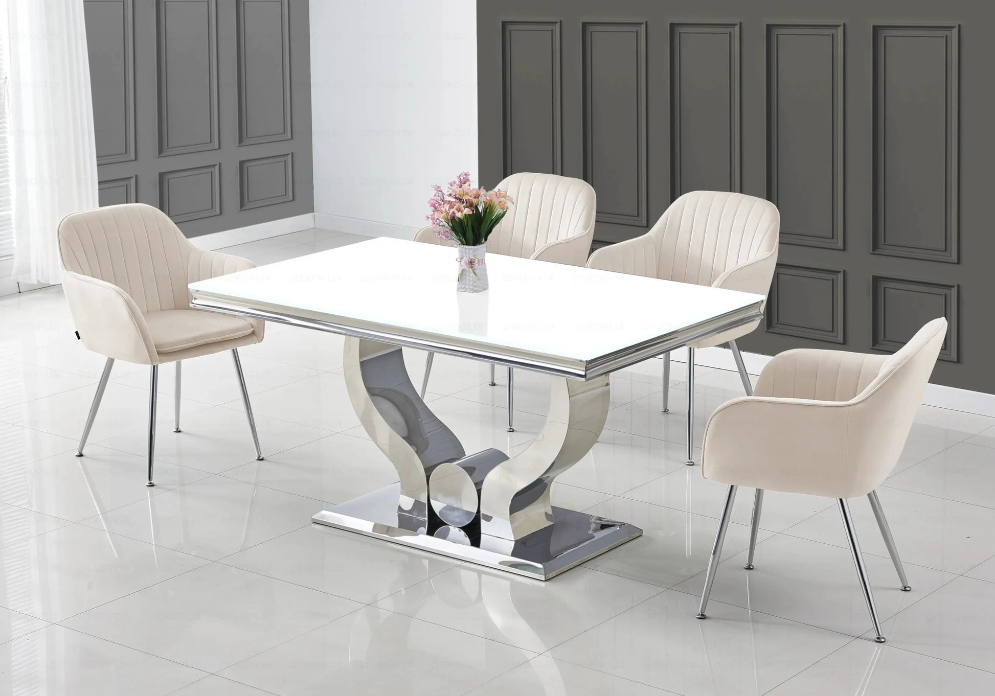 Ensemble table verre blanc et chaises beige NEA New Design