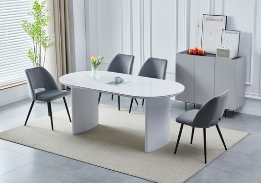 Ensemble table marbre blanc et chaises noirs – Kara