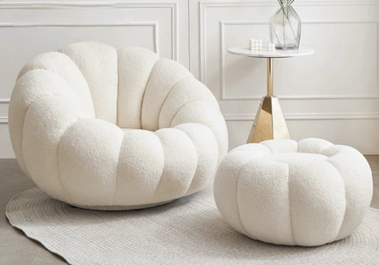 Fauteuil pivotant avec pouf en laine bouclée - COZY