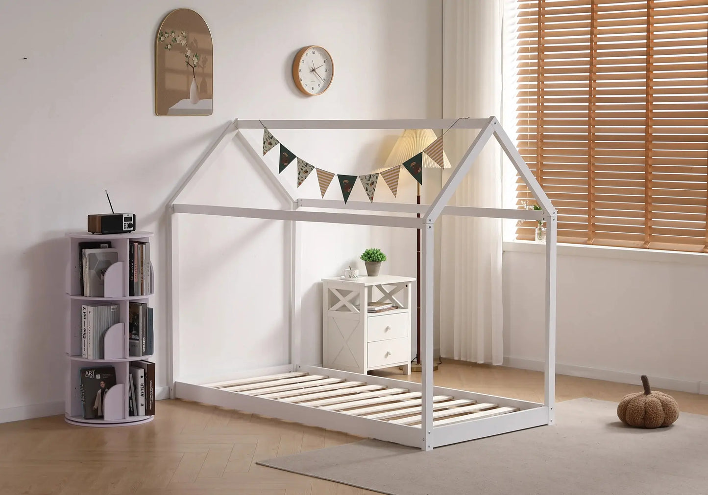 Lit cabane enfant bois blanc ERVA New Design