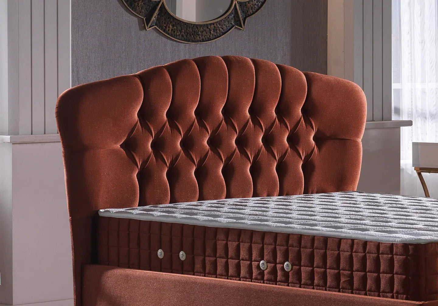 Lit king size capitonné marron ROYAL Slims Mobilya