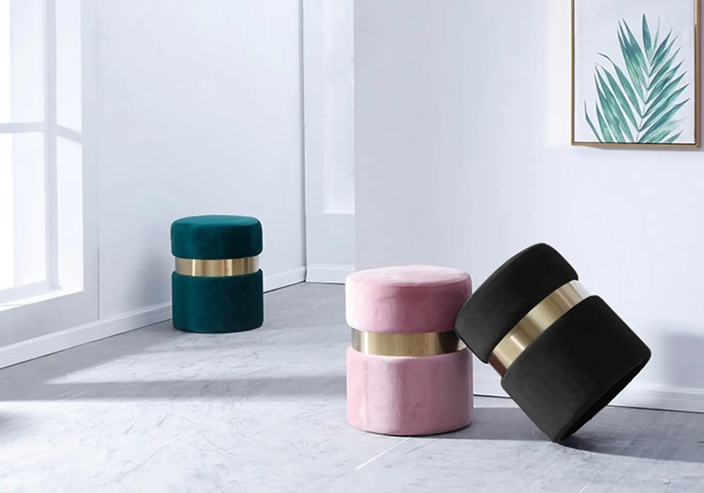 Pouf design doré velours noir ISY New Design