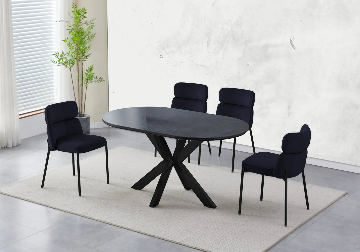 Table Céramique Noire et Chaises Noirs – NORA Galerie du Mobilier