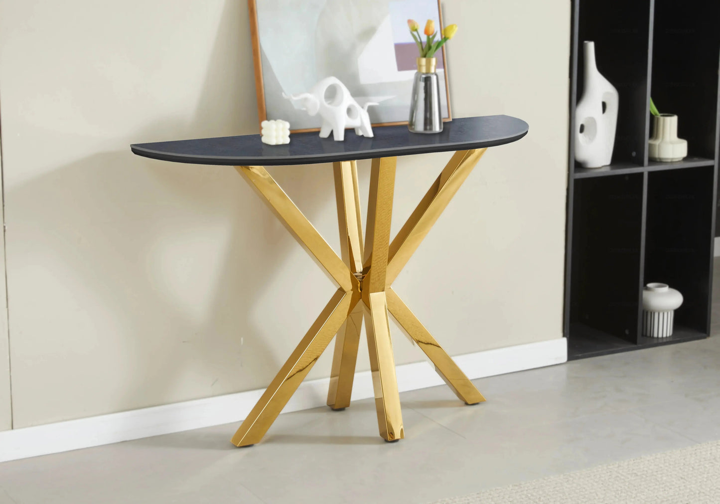 Table Marbre Blanc et Chaises Noires Dorés – NORA DEKOFLIX