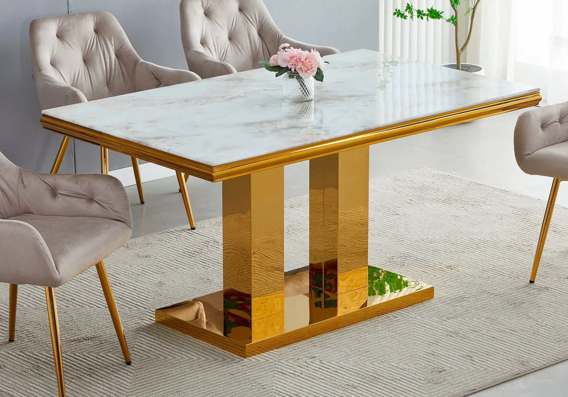 Table à manger dorée marbre noir VERSUS New Design