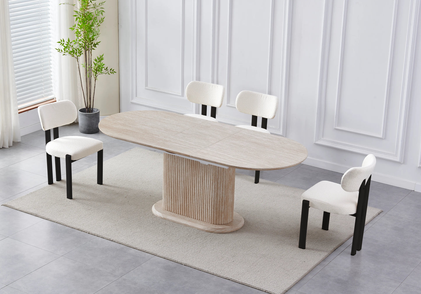 Table extensible travertin et chaises beiges pieds noirs – INAYA