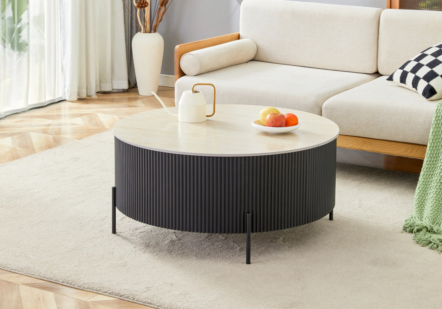 Table basse ronde travertin pied cannelé noir - LIRA