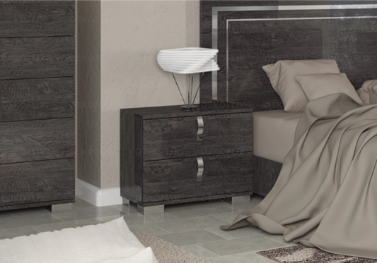 Table de Chevet Sarah en Bois de Bouleau Gris Design - DEKOFLIX